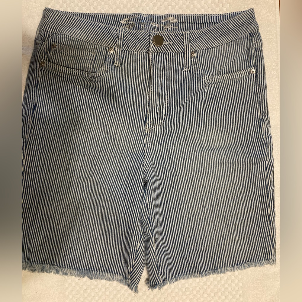 Seven7 shorts